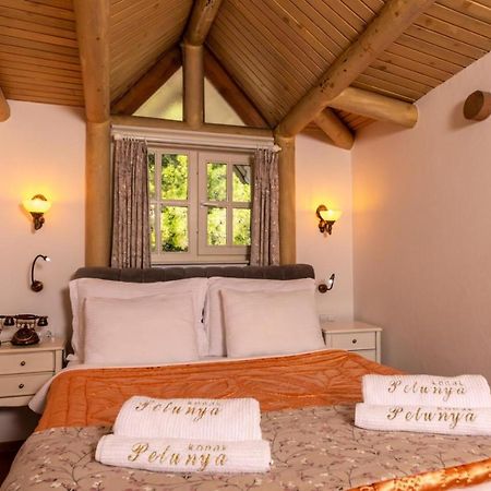 Petunya Konak Boutique Hotel İçmeler Ngoại thất bức ảnh